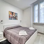 Residenza Via Carloni 18 كومو