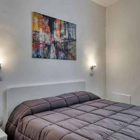Apartment Residenza Via Carloni 18 Como