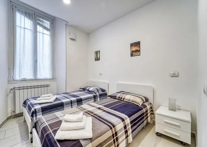 Residenza Via Carloni 18 Διαμέρισμα *