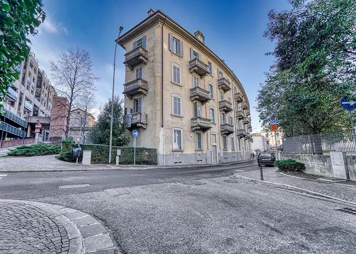 Διαμέρισμα Residenza Via Carloni 18 *