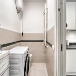 Residenza Via Carloni 18 코모